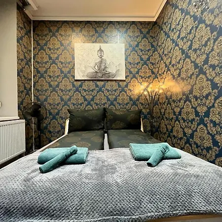 Johngold Buddha Apartament